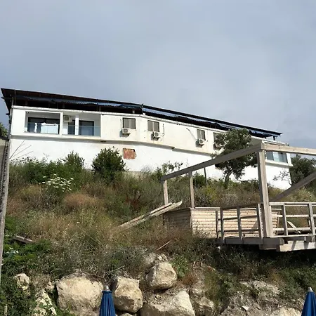 First Point * Vlorë